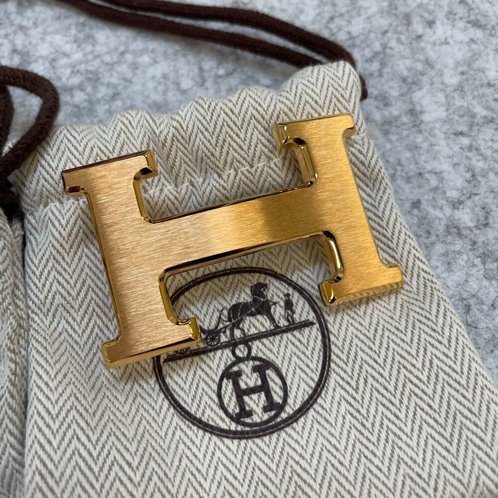 Hermès H Belt Buckle Bundle: Brushed Gold and Brushed Palladium and more